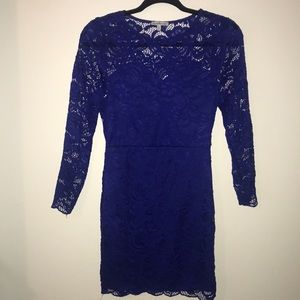 Royal blue lace 3/4 quarter sleeve dress